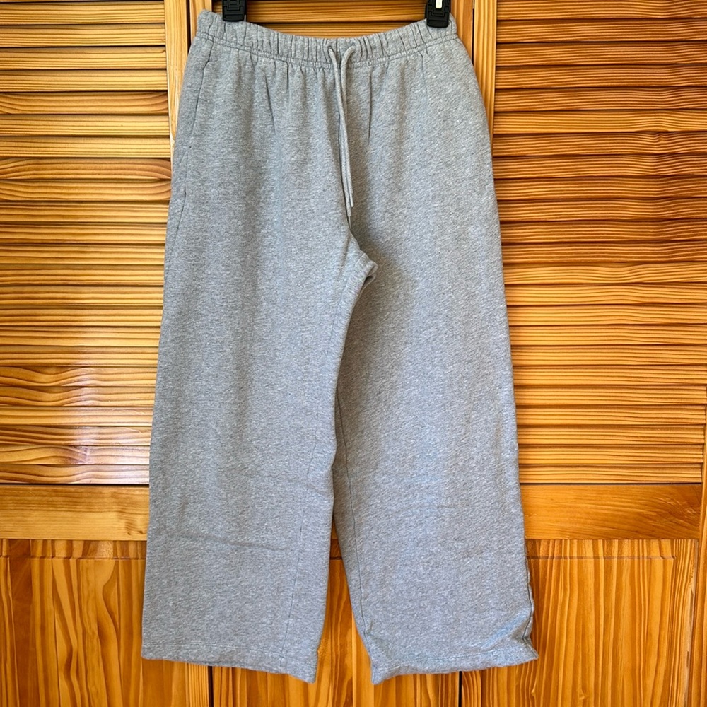 grey wide leg sweatpants old navy